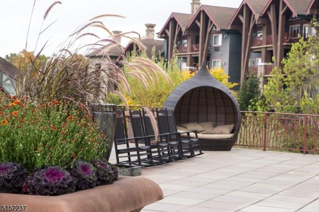 view of patio / terrace featuring an outdoor hangout area