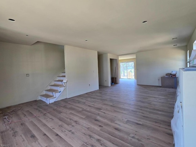 521 Parkwood Ct, Phillipsburg Town, NJ 08865 - unfurnished living room featuring wood finished floors