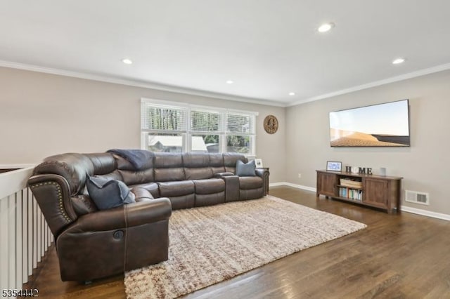 living room featuring recessed lighting, baseboards, ornamental molding, and dark wood-style floors