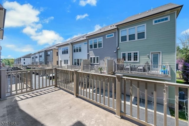 balcony featuring a residential view