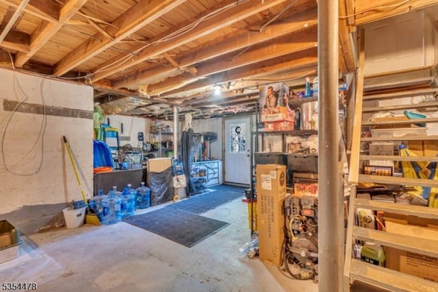 view of unfinished basement