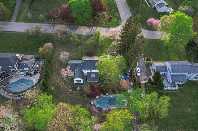 bird's eye view with a residential view