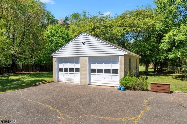 226 Wilson Rd, Franklin Twp, NJ 08873 - view of detached garage
