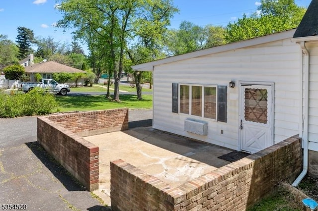 226 Wilson Rd, Franklin Twp, NJ 08873 - view of patio / terrace