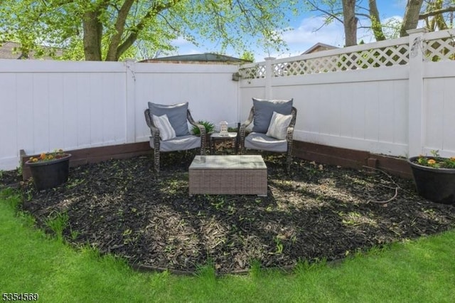 view of yard featuring a fenced backyard