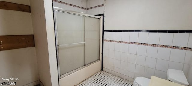 12 Ridge Rd, Andover Twp, NJ 07860 - bathroom featuring toilet and a shower with door