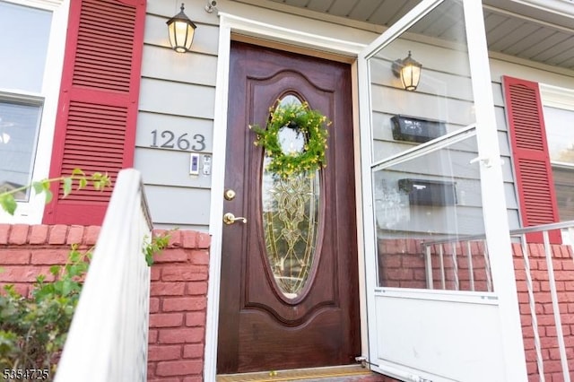 1263 Biscayne Blvd, Union Twp, NJ 07083 - view of exterior entry featuring a porch