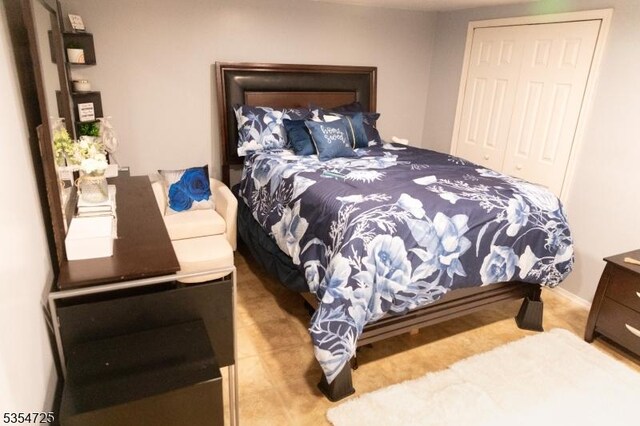1263 Biscayne Blvd, Union Twp, NJ 07083 - bedroom featuring a closet