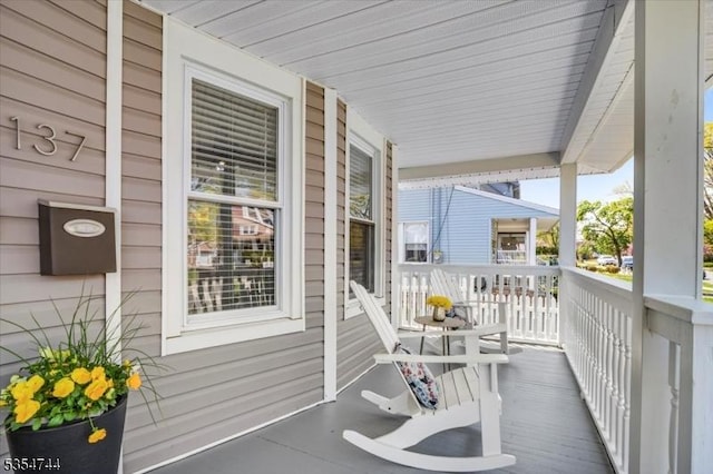 balcony with a porch