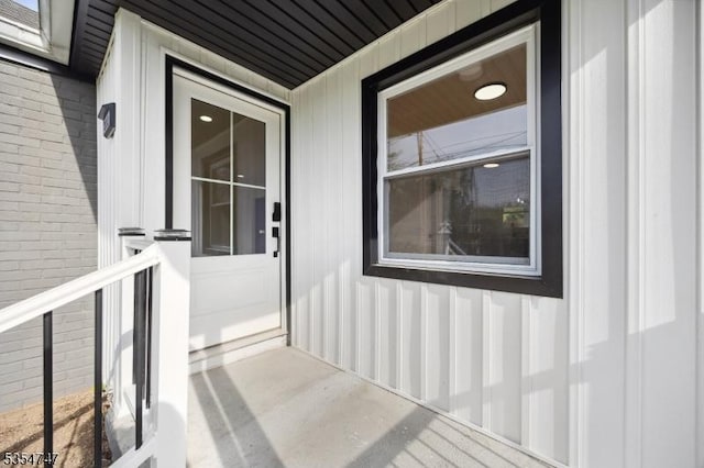 202 Parkside Ave, Pohatcong Twp, NJ 08865 - doorway to property featuring board and batten siding