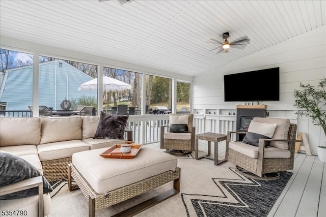 view of sunroom / solarium