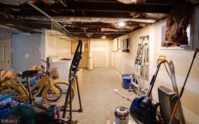 unfinished below grade area featuring washer / clothes dryer