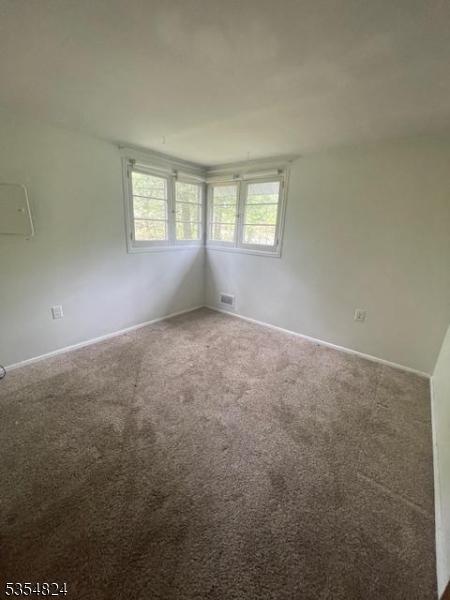 218 Wawayanda Rd, Vernon Twp, NJ 07422 - carpeted spare room with baseboards