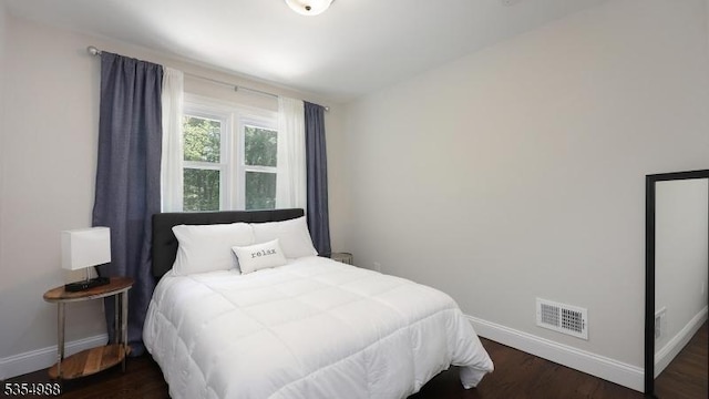 3 Grant St, Cranford Twp, NJ 07016 - bedroom with baseboards and wood finished floors