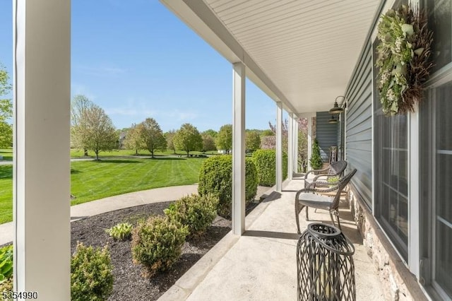 view of patio / terrace with covered porch