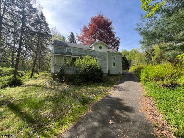 exterior space with driveway