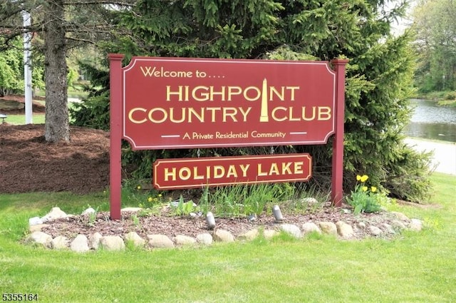 103 Race Track Cir, Montague Twp, NJ 07827 - community / neighborhood sign with a yard