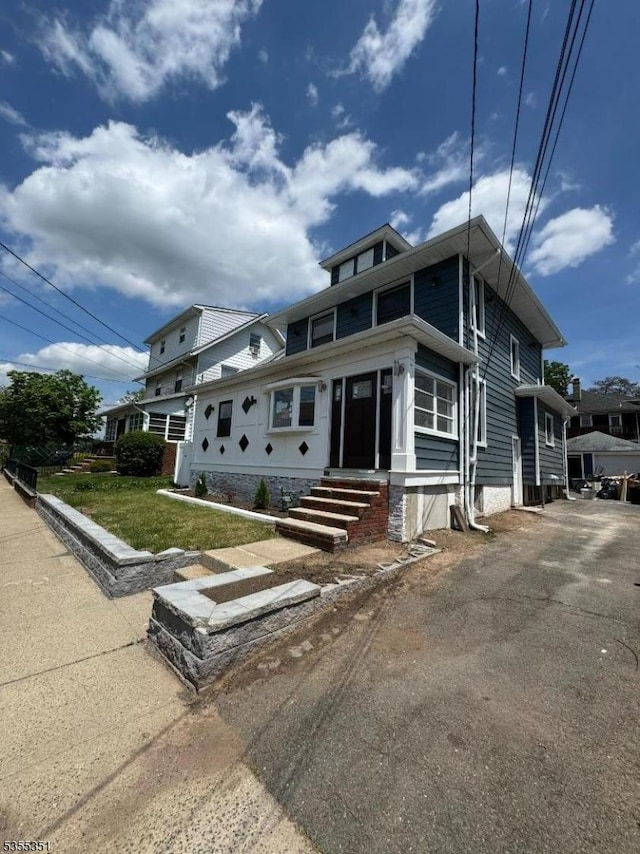 385 Stiles St, Union Twp, NJ 07088 - traditional style home featuring entry steps
