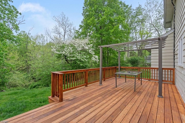 31 Charlotte Dr, Clinton Twp, NJ 08833 - deck with a pergola