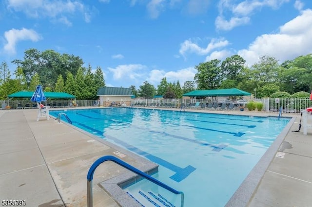 42B Catalpa Plz Unit B, Monroe Twp, NJ 08831 - community pool featuring fence and a patio area