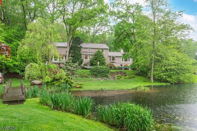 59 Green Hill Rd, Kinnelon Boro, NJ 07405 - view of green lawn with a water view