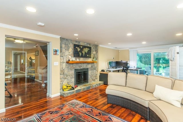 59 Green Hill Rd, Kinnelon Boro, NJ 07405 - living room featuring crown molding, wood finished floors, a stone fireplace, and recessed lighting