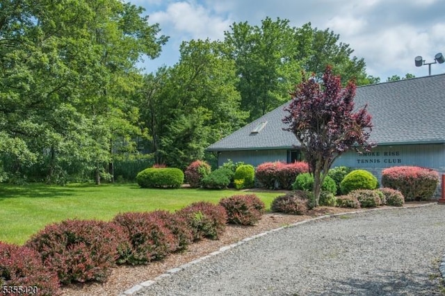 59 Green Hill Rd, Kinnelon Boro, NJ 07405 - view of home's exterior with a lawn