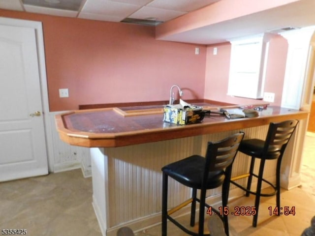 kitchen with a kitchen breakfast bar