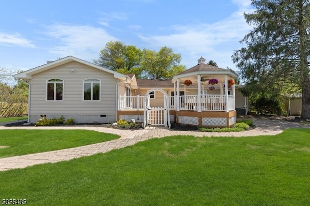 1296 Millstone River Rd, Hillsborough Twp, NJ 08844 - rear view of property featuring crawl space, a lawn, and a gate