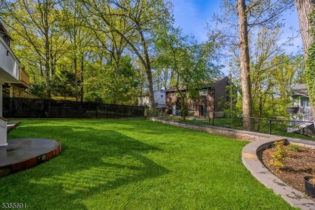 10 Tulsa Trl, Hopatcong Boro, NJ 07843 - view of yard featuring a fenced backyard
