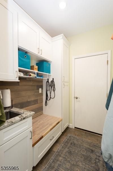view of mudroom