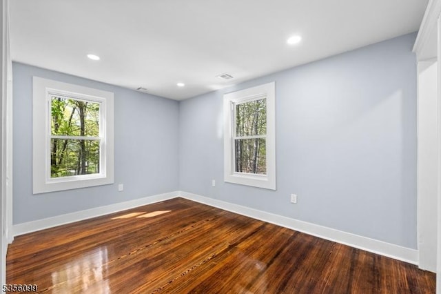 19 Oak Rd, Boonton Twp, NJ 07005 - empty room with dark wood-style floors, baseboards, and recessed lighting