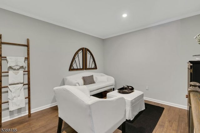 2 Lee Dr, Morris Twp, NJ 07960 - living area featuring wood finished floors, baseboards, crown molding, and recessed lighting