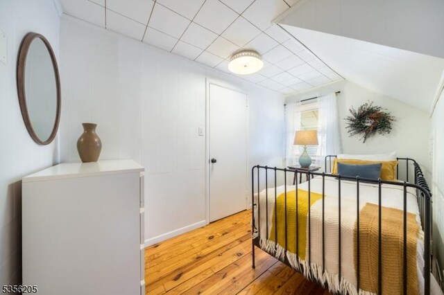 bedroom featuring light wood finished floors