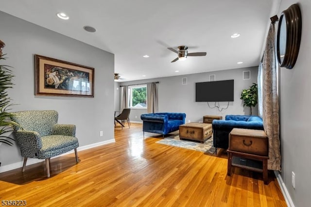548 Birchwood Rd, Linden City, NJ 07036 - living room featuring ceiling fan, light wood-style floors, baseboards, and recessed lighting