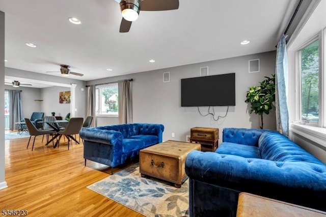 548 Birchwood Rd, Linden City, NJ 07036 - living room featuring ceiling fan, light wood-style floors, and recessed lighting
