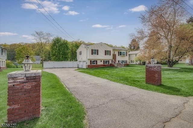 10 Longview Rd, Andover Twp, NJ 07860 - view of front of home with a front lawn and asphalt driveway
