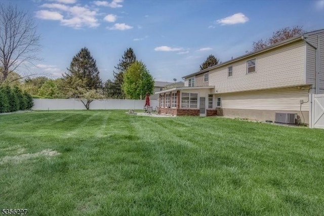 10 Longview Rd, Andover Twp, NJ 07860 - view of yard featuring a sunroom and central AC