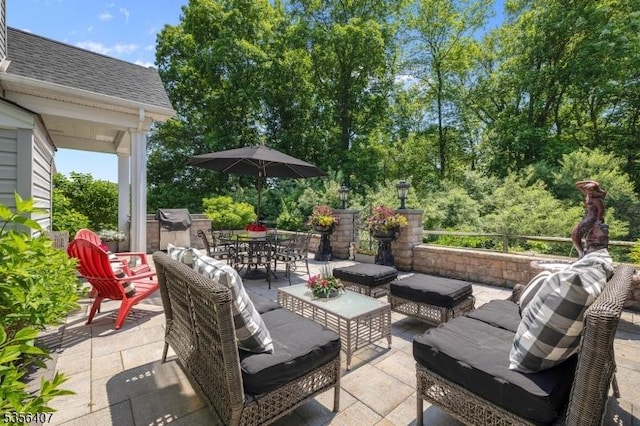 16 Gordon Way, Mount Olive Twp, NJ 07836 - view of patio / terrace featuring outdoor dining area and an outdoor hangout area