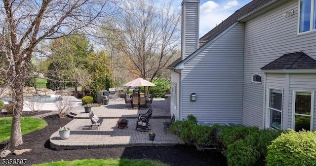 1 Dewing Ct, Raritan Twp, NJ 08551 - view of patio / terrace