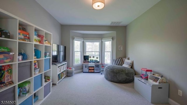 1 Dewing Ct, Raritan Twp, NJ 08551 - living area with carpet floors and baseboards