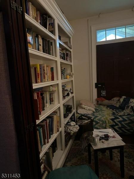 917 Main St, Stillwater Twp, NJ 07860 - view of living area