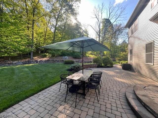 77 Oak Rd, Boonton Twp, NJ 07005 - view of patio / terrace featuring outdoor dining space
