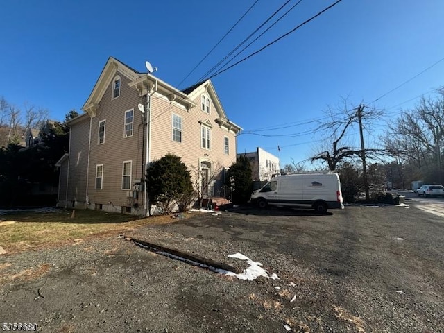 758 Somerset St Unit 2, Watchung Boro, NJ 07069 - view of side of home