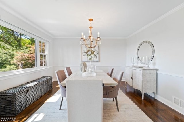 66 Skyline Dr, Morris Twp, NJ 07960 - dining area with wood finished floors, a chandelier, ornamental molding, and baseboards