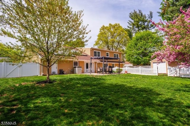 3 Larsen Rd, Franklin Twp, NJ 08873 - view of yard featuring a patio area