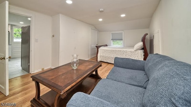 29 Oldham Rd, Wayne Twp, NJ 07470 - bedroom with light wood-style floors, multiple windows, lofted ceiling, and recessed lighting