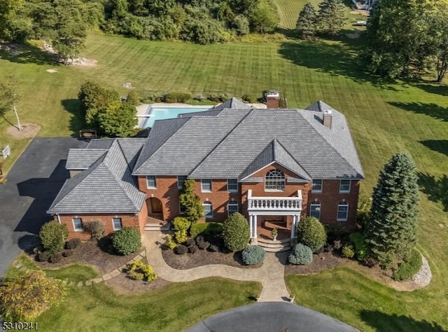 aerial view of property and surrounding area