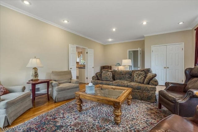 16 Dorset Ln, Andover Twp, NJ 07848 - living area featuring wood finished floors, crown molding, and recessed lighting