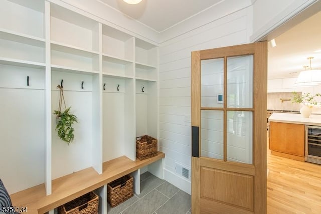157 Meyersville Rd, Chatham Twp, NJ 07928 - mudroom with wine cooler